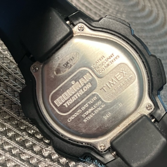 Timex Ironman Triathalon Watch BLACKOUT T5K793 100Meter water resistant - Picture 5 of 16